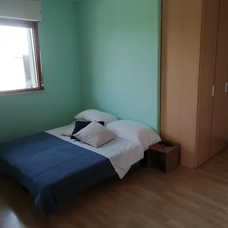 Apartamento In A Poolside - Beahost